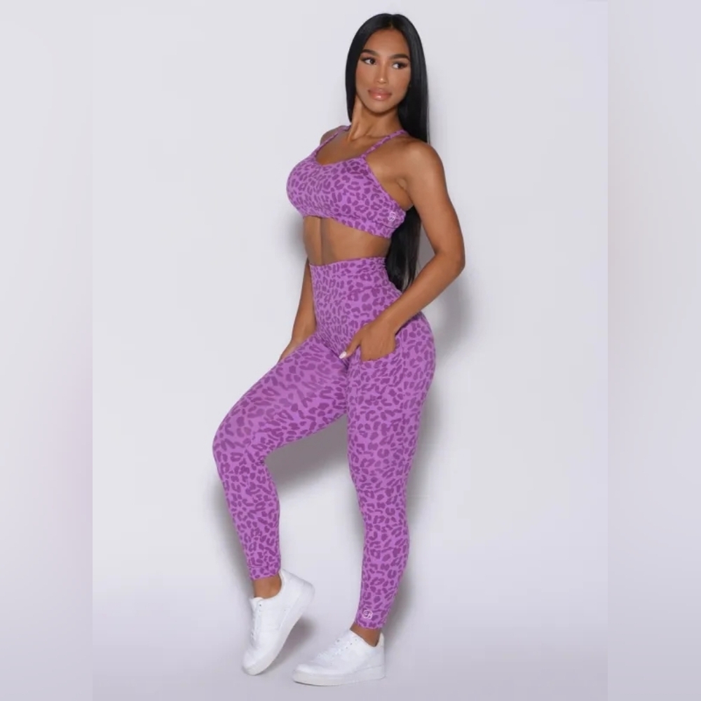 ๐RESERVED๐ Bombshell Pumped Animal Purple Cheetah Leopard Print Lavender Bra - Picture 9 of 13